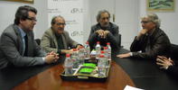 Profesionales por la Sanidad Pública presentan su manifiesto al Defensor