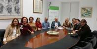 Reunión con representantes del sindicato USTEA y del colectivo de monitoras escolares despedidas del "Plan de Choque"