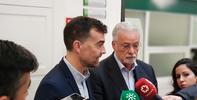 11 h: Reunión de una delegación de IU Andalucía. Sede dPA