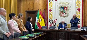 El Defensor del Pueblo andaluz visita el ayuntamiento de Huércal-Overa