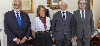 Maeztu, Gabilondo y Giménez-Salinas abordan la defensa del interés del menor en el Congreso del Colegio de Abogados de Málaga 