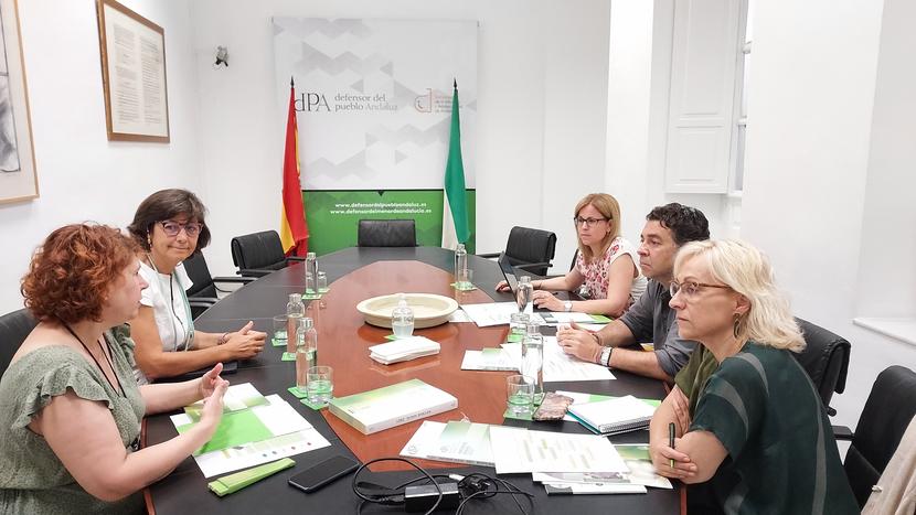 Recibimos la visita del síndic de greuges de Barcelona en nuestra sede