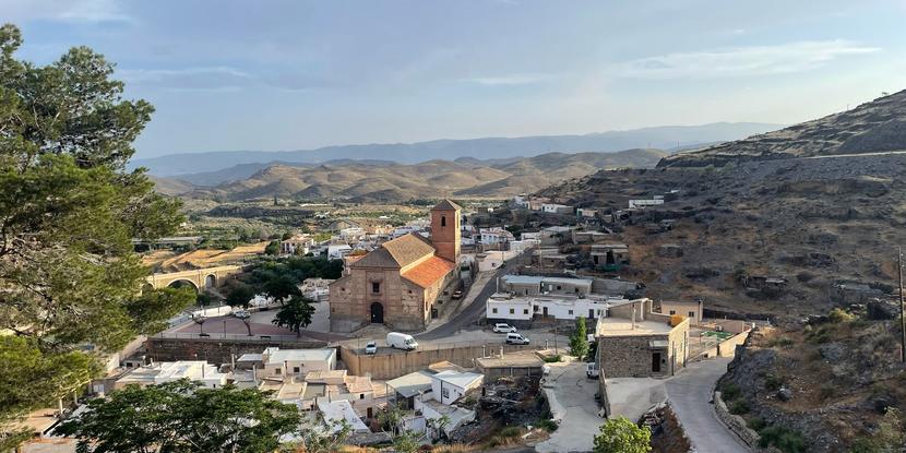La oficina de atención ciudadana del Defensor del Pueblo Andaluz estuvo en la Comarca Los Filabres (Almería) La oficina de atención ciudadana del Defensor del Pueblo Andaluz estuvo en la Comarca Los Filabres (Almería)