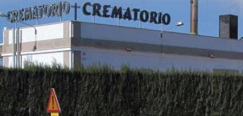 OTRA MIRADA AL INFORME ANUAL: Crematorios junto a viviendas: un problema muy vivo