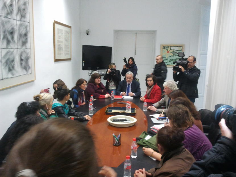 Reunión de la Mesa de Negociación de la Corrala "Utopía" hoy viernes 7 de febrero de 2014