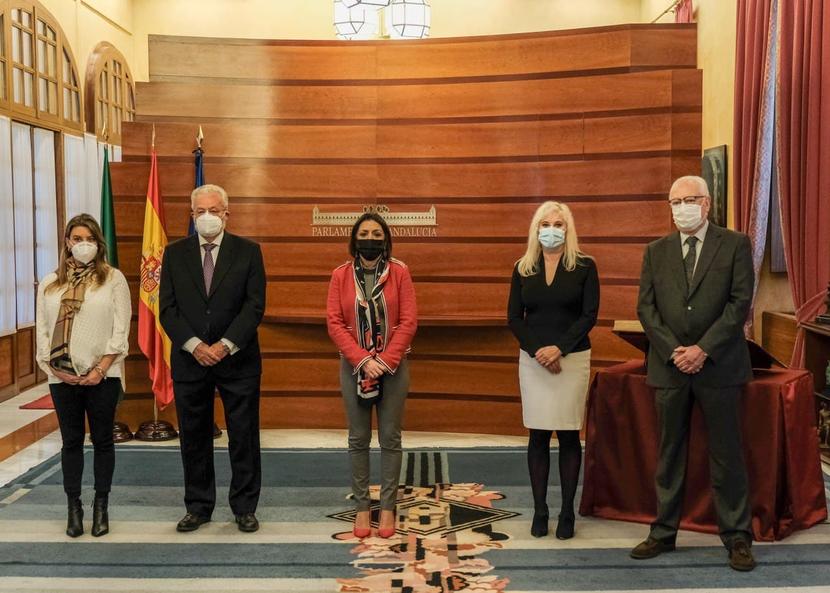 Toman posesión los Adjuntos al Defensor del Pueblo Andaluz Toman posesión los Adjuntos al Defensor del Pueblo Andaluz