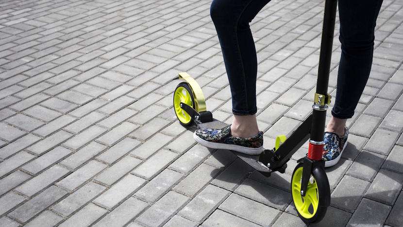 El uso de patinetes eléctricos y similares. Sugerimos a los ayuntamientos que aprueben ordenanzas El uso de patinetes eléctricos y similares. Sugerimos a los ayuntamientos que aprueben ordenanzas