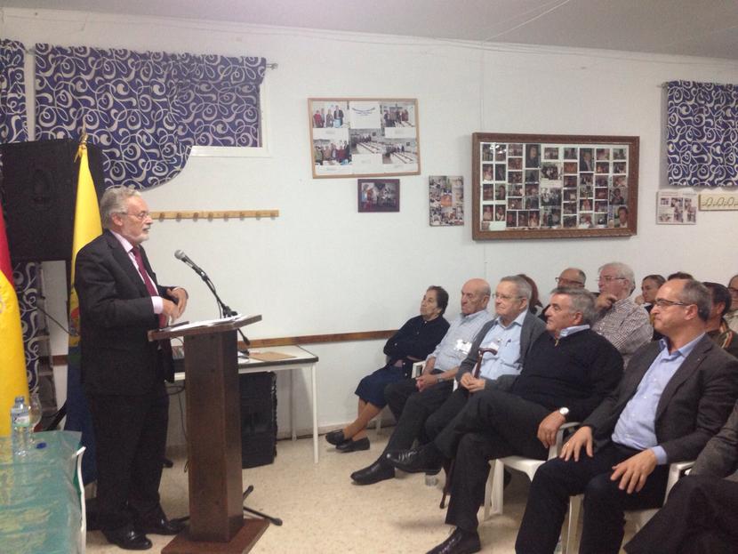 Charla coloquio sobre el papel de la Tercera Edad en la crisis que atravesamos Charla coloquio sobre el papel de la Tercera Edad en la crisis que atravesamos