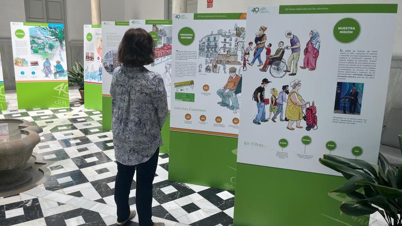 La exposición ilustrativa sobre el 40 aniversario se traslada al centro cultural Palacio de las Gabias de Granada La exposición ilustrativa sobre el 40 aniversario se traslada al centro cultural Palacio de las Gabias de Granada