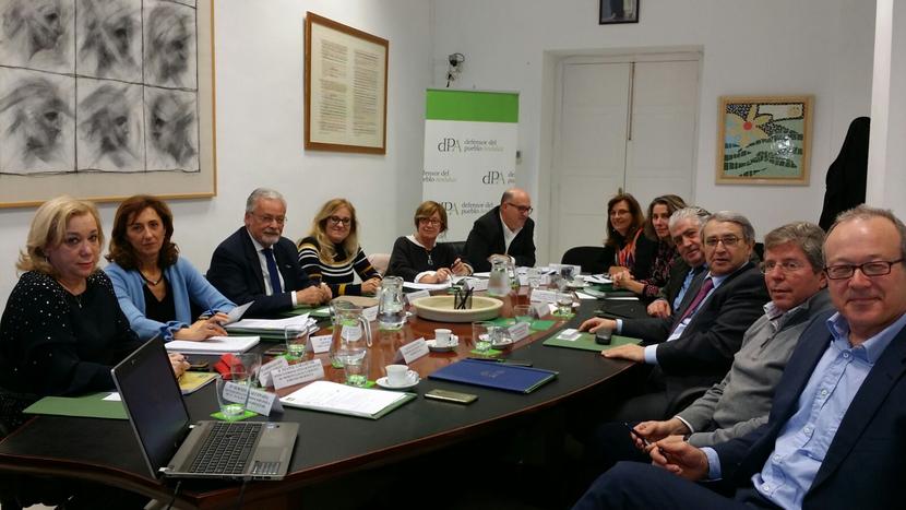 Debatimos la mejora de los procedimientos para la determinación de la edad de los MENA Debatimos la mejora de los procedimientos para la determinación de la edad de los MENA