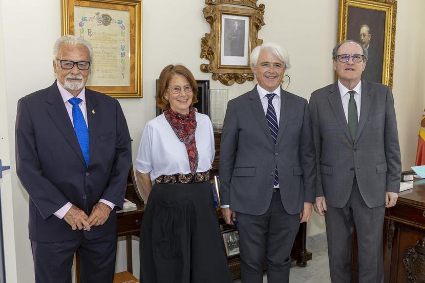 Maeztu, Gabilondo y Giménez-Salinas abordan la defensa del interés del menor en el Congreso del Colegio de Abogados de Málaga 