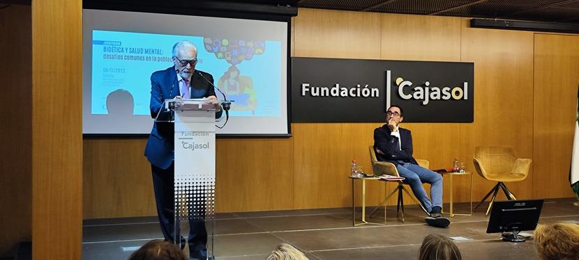 El Defensor del Pueblo andaluz reclama coordinación para la atención de la salud mental en población penitenciaria, migrantes y otros colectivos vulnerables El Defensor del Pueblo andaluz reclama coordinación para la atención de la salud mental en población penitenciaria, migrantes y otros colectivos vulnerables