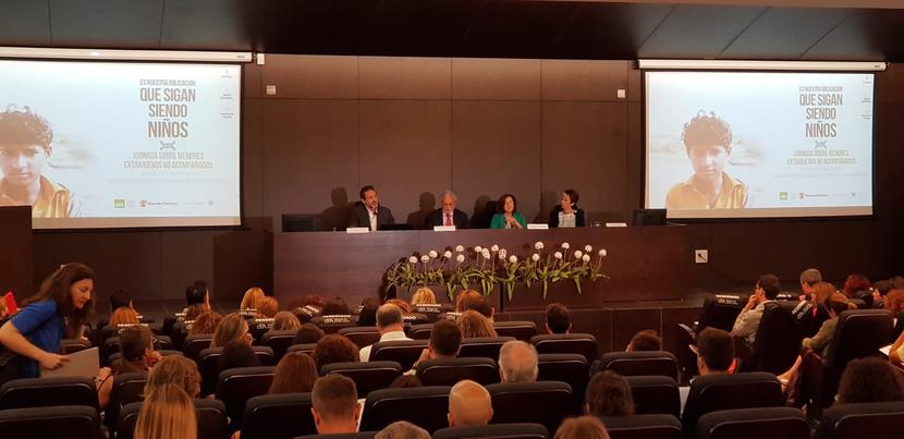 El Defensor demanda respuestas legales, justas y solidarias a la situación de los menores inmigrantes El Defensor demanda respuestas legales, justas y solidarias a la situación de los menores inmigrantes