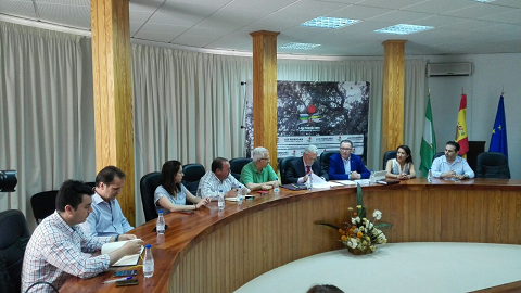 11.30 h: Reunión del Defensor con la Mancomunidad de Municipios de Los Pedroches 11.30 h: Reunión del Defensor con la Mancomunidad de Municipios de Los Pedroches