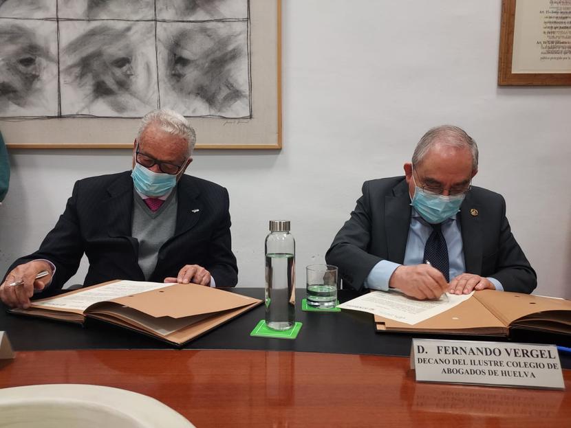 Impulsamos la difusión de la mediación con el Colegio de Abogados de Huelva Impulsamos la difusión de la mediación con el Colegio de Abogados de Huelva