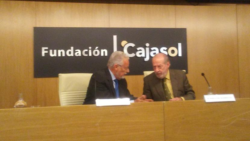 El Defensor alerta sobre la situación de la población afectada por la exclusión financiera