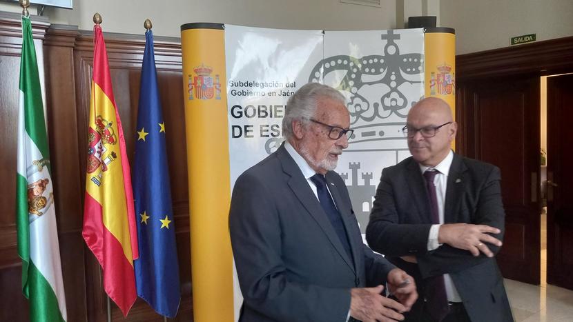 Visita del Defensor a la Subdelegación del Gobierno en Jaén Visita del Defensor a la Subdelegación del Gobierno en Jaén
