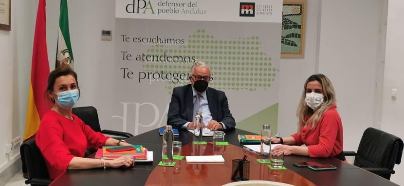 Trabajamos por el futuro de los centros específicos de Educación Especial Trabajamos por el futuro de los centros específicos de Educación Especial